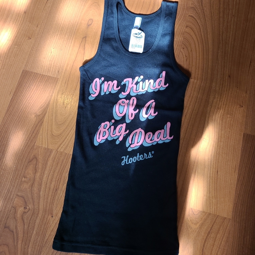 NWT Hooters black ribbed tank top - Picture 6 of 15